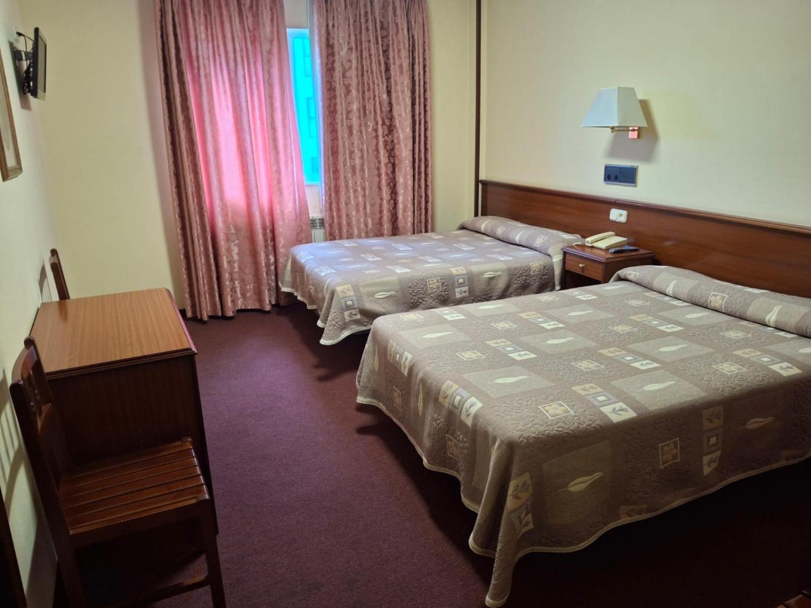 Hotel Capital De Galicia Santiago de Compostela Ngoại thất bức ảnh