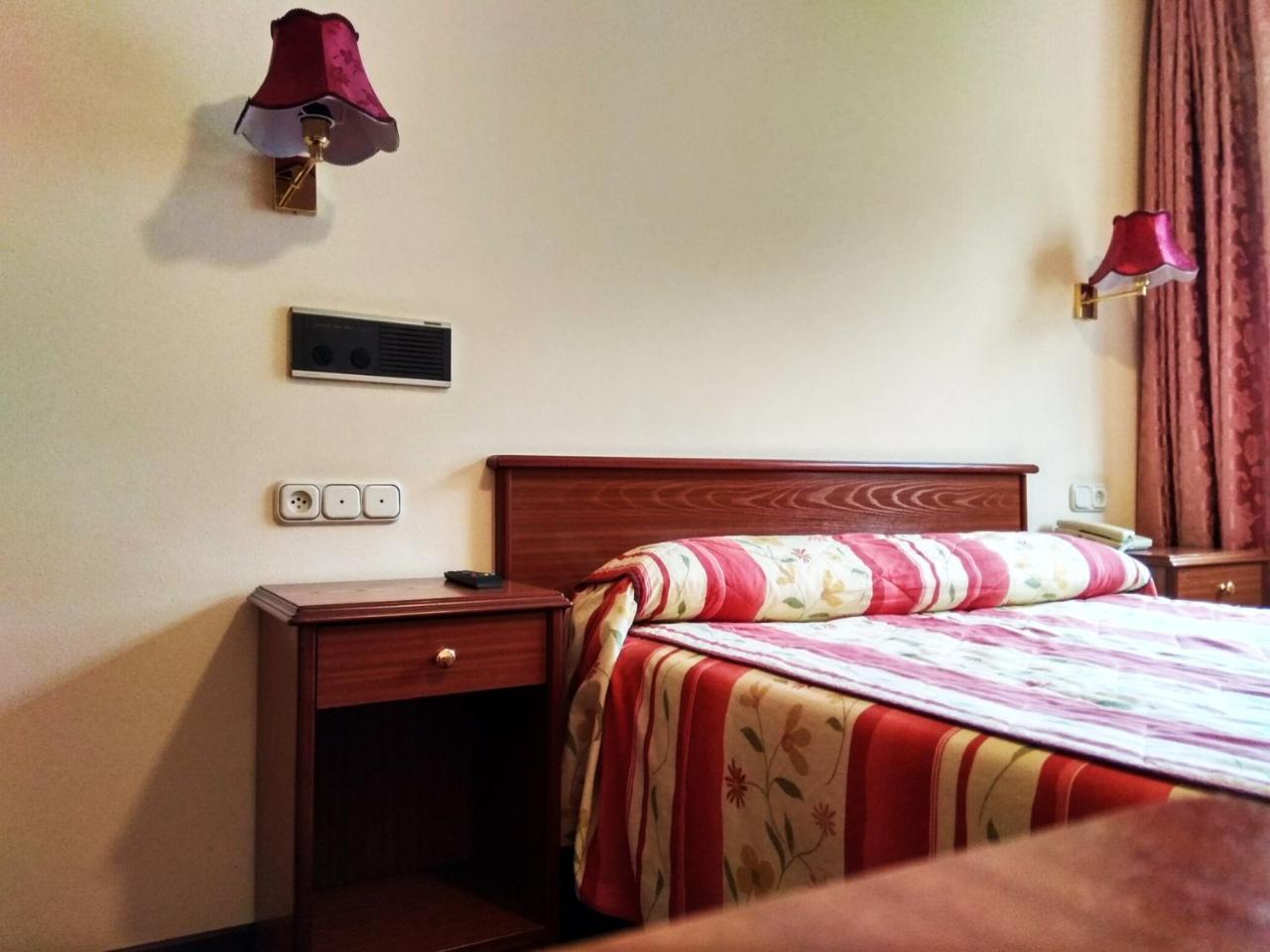 Hotel Capital De Galicia Santiago de Compostela Ngoại thất bức ảnh